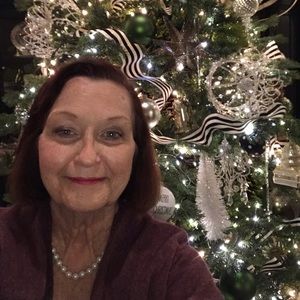 Meet your Posher, Phyllis